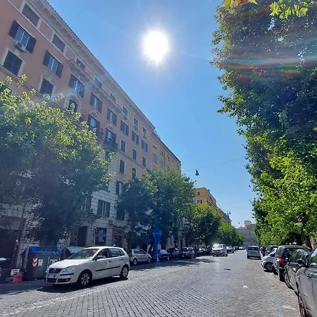 Divine Vatican View *