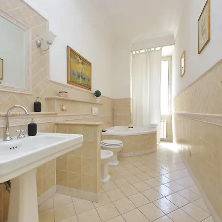 Aria'S Vatican Luxury Residence *