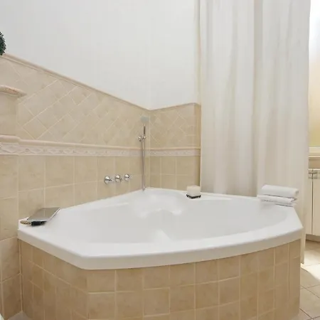 Divine Vatican View * Roma