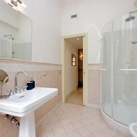 Divine Vatican View Apartamento *